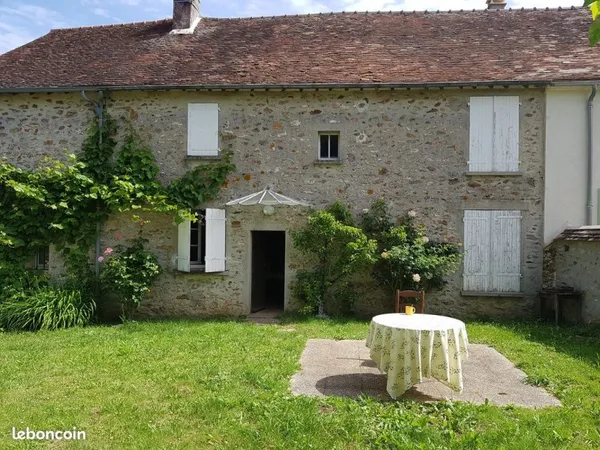 Longère briarde , lieudit les fans villeneuve sur bellot