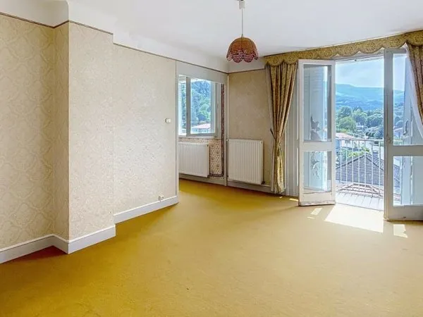 LOURDES - PROCHE CENTRE VILLE - APPARTEMENT T2/3 RENOVER