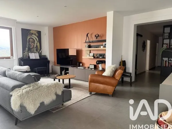 Appartement 4 pièces 125 m²