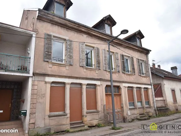 Immeuble 13 pièces 200 m²