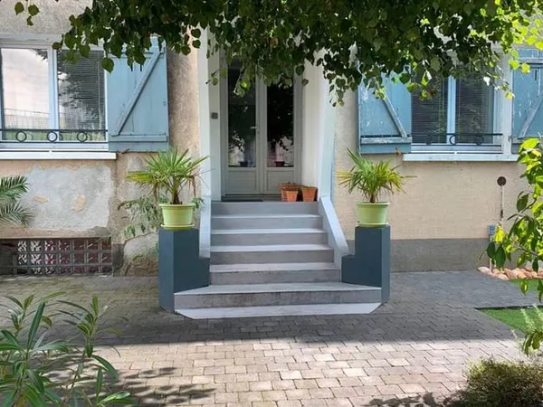 Maison 6 pièces 163 m²