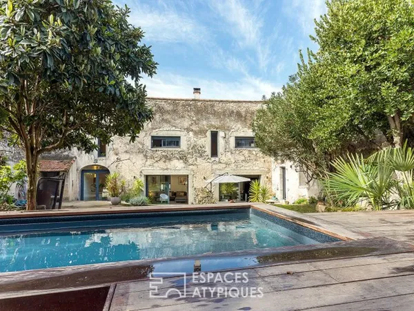 Maison contemporaine de caractère avec piscine, jardin et studio indépendant en coeur de ville