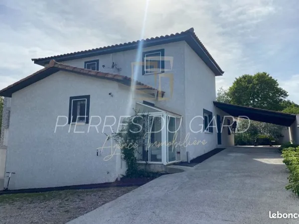 Maison 7 pièces 166 m²