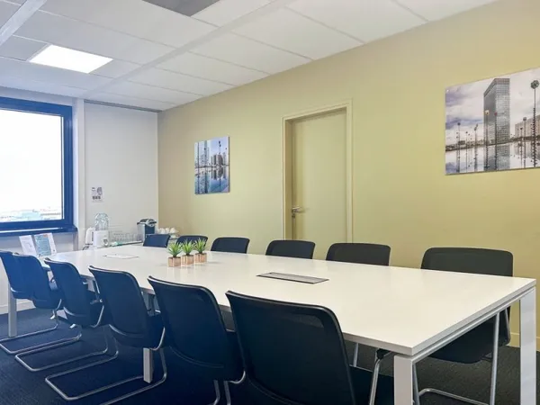 Espace de travail privé personnalisé en fonction des besoins uniques de votre entreprise à Rueil Mal