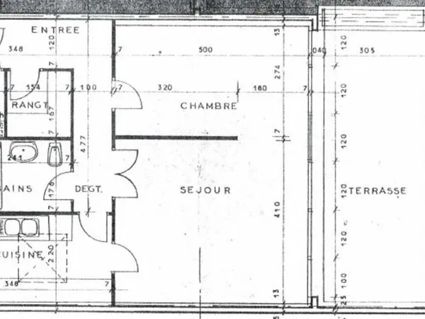 Local/bureau ou apt de 81 m²