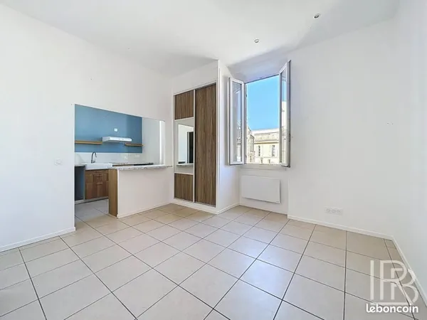 Studio 1 pièce 23 m²