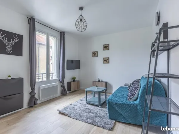 Studio 1 pièce 18 m²