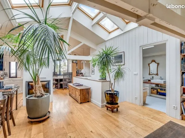 Maison 6 pièces 196 m²