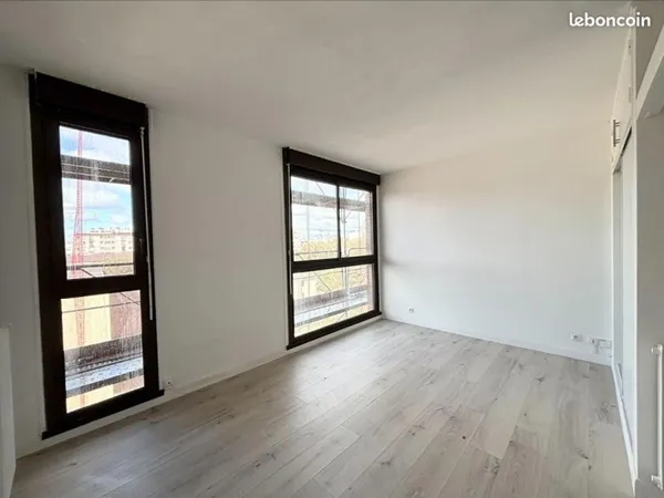 Studio 1 pièce 22 m²