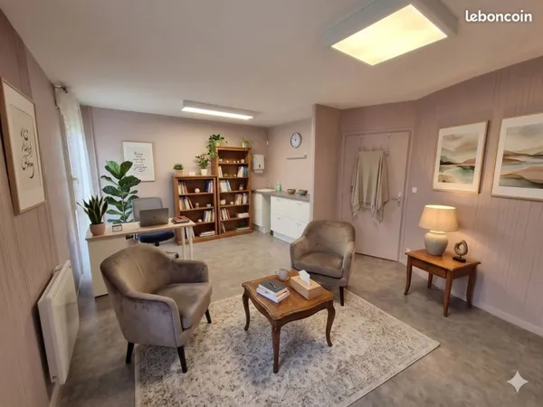 LOCAL PROFESSIONNEL 81m² - ANGERS