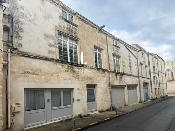 Maison de luxe 9 pièces 214 m²