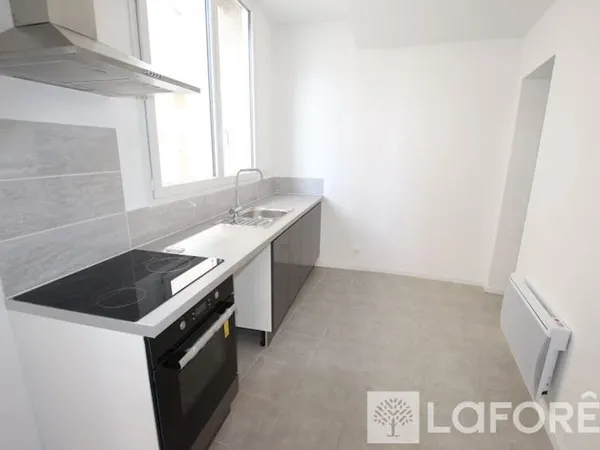Immeuble Cavignac 15 pièce(s) 500 m2