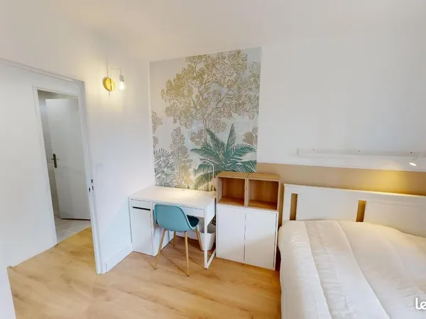 Chambre 5 pièces 86 m²