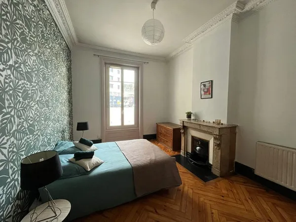 Appartement 3 pièces de 83m2 SECTEUR CENTRE DEUX