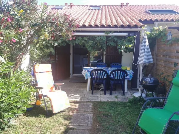 Maison à 800m de la plage