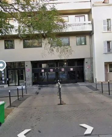 Parking 12 m²