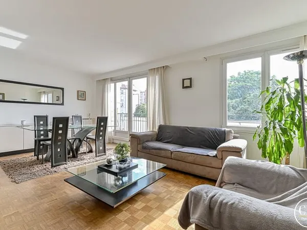BAS MONTREUIL - Appartement 5 pièce(s) 105 m2