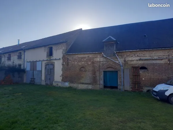 A vendre granges à restaurer 500m2
