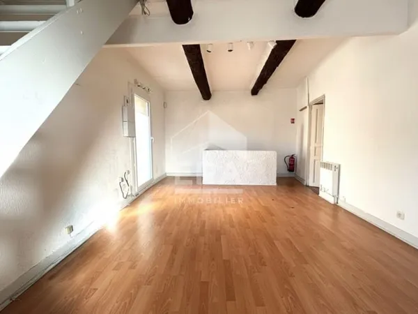SALON DE PROVENCE - A VENDRE - Droit au Bail
