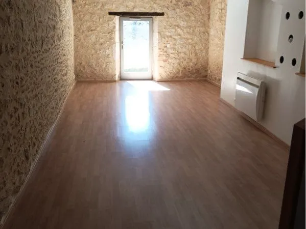 Maison T5 garage et petite cour