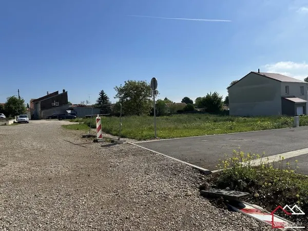 Terrain à bâtir Vente Vernéville   77000€