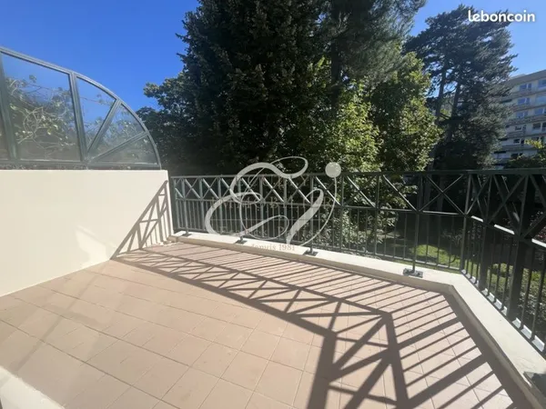 Duplex 7 pièces 160 m²