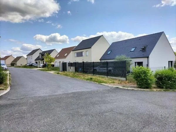 Terrain constructible 555 m²