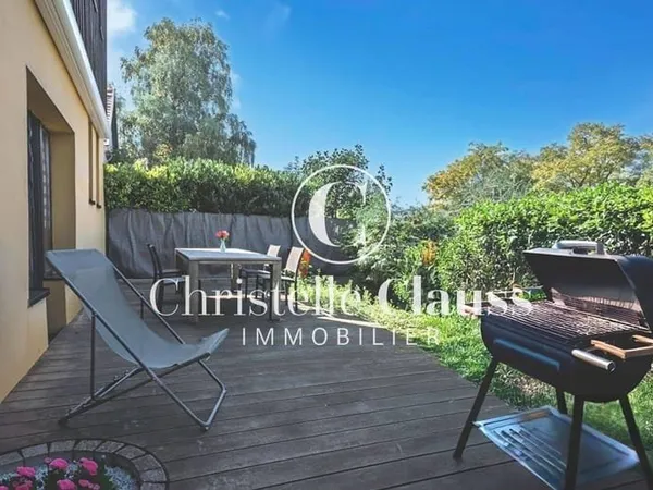 Maison 7 pièces 205 m²