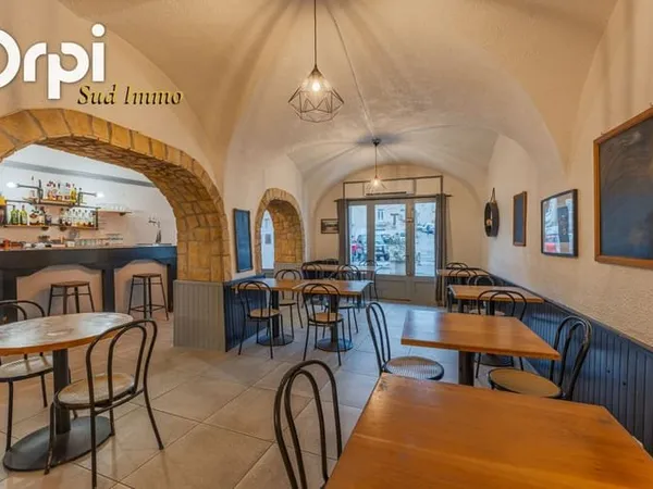 Fonds de commerce 130 m²