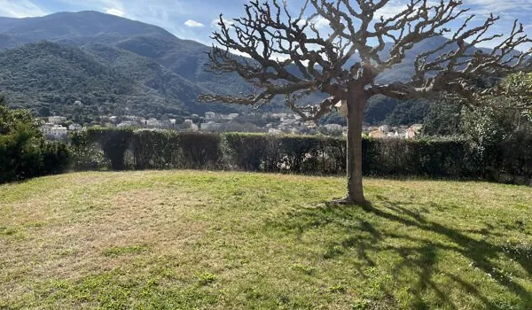 Maison 5 pièces 140 m²
