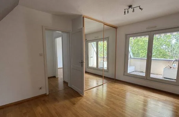 Appartement 3 pièces 101 m²