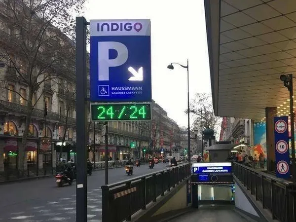Parking 10 m²