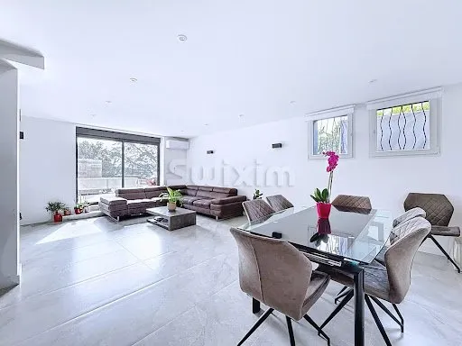 Maison 6 pièces 160 m²