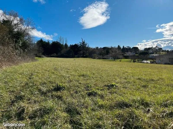 Terrain 1 369 m² Marmande