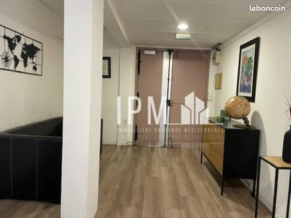 BUREAUX 193 m² AIX-EN-PROVENCE