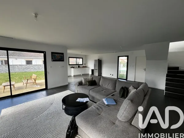 Maison 5 pièces 138 m²