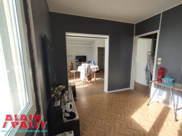 Grand appartement en vente à Châteaudun