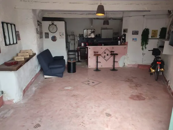Parking 48 m²