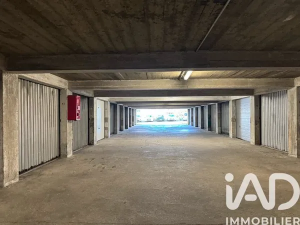 Stationnement Vente Poitiers   15000€