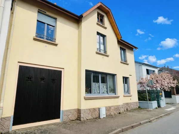 Maison 6 pièces 140 m²