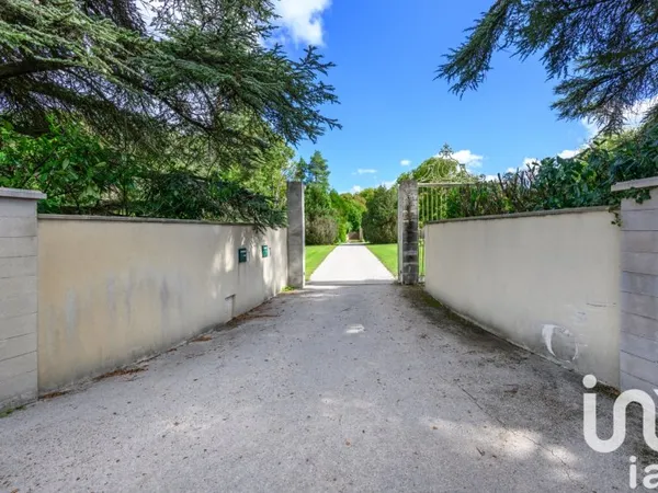 Maison 13 pièces 498 m²