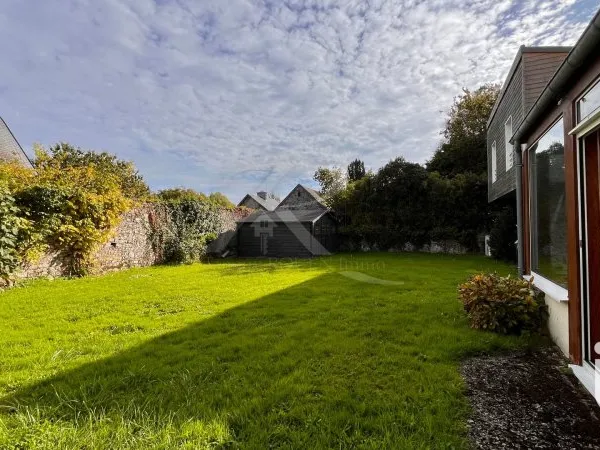 Maison 8 pièces 212 m²