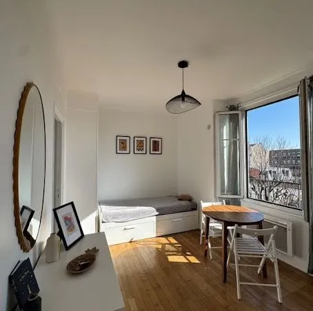 Studio 1 pièce 20 m²