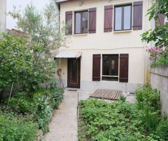 Maison 4 pièces 90 m²