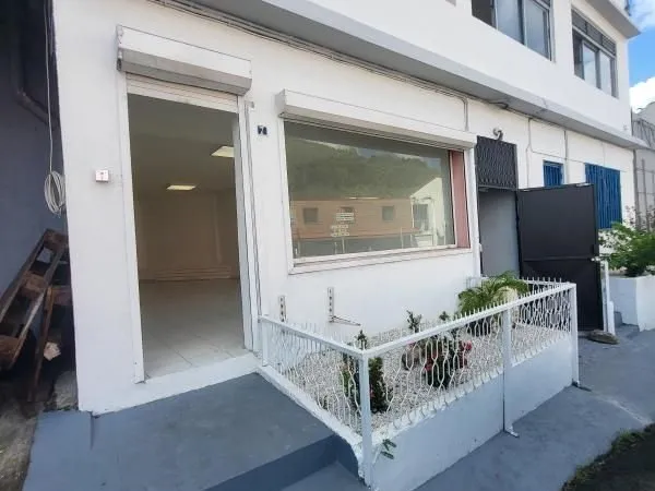 Local commercial 30 m²