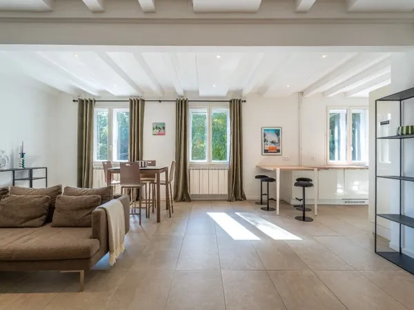 Duplex 4 pièces · 103 m² · Lyon 9 · Quai Raoul Carrié · Vue Saône