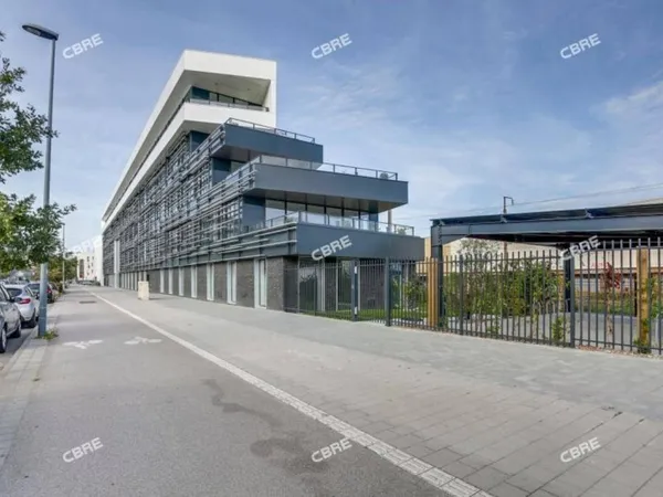 Bureaux 2129 m²