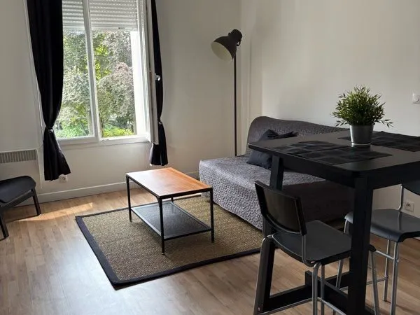 Appartement Location Reims 1p 25m² 550€