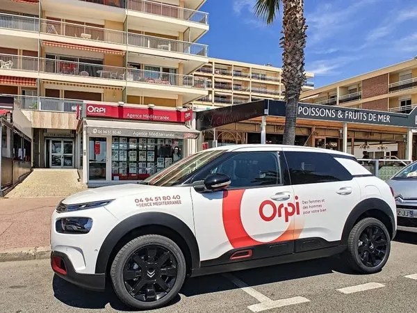 BOX PARKING SIMPLE FREJUS CENTRE 150€