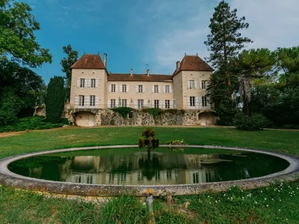 Château de Prestige dans le Nord du Gers
